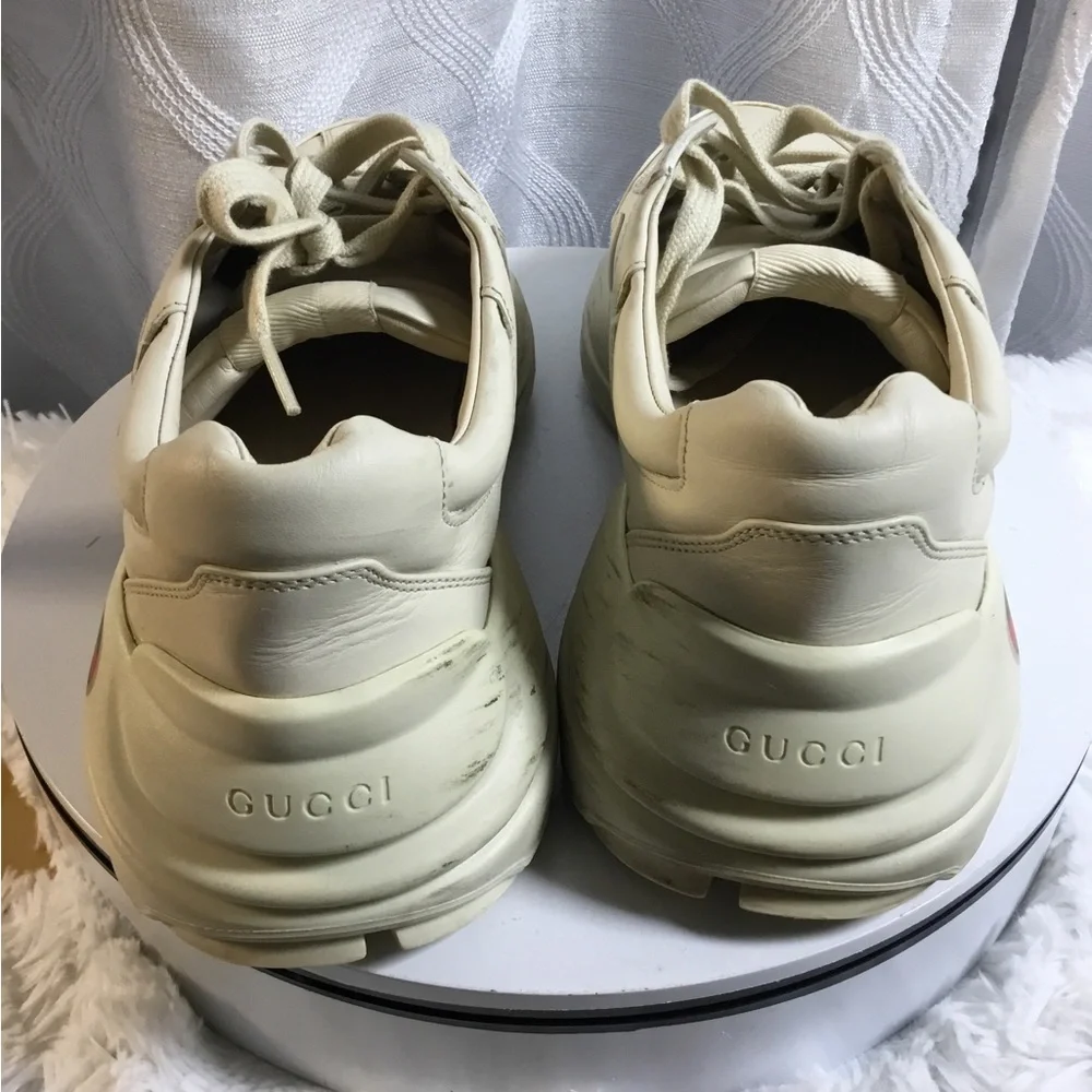 Gucci cream leather